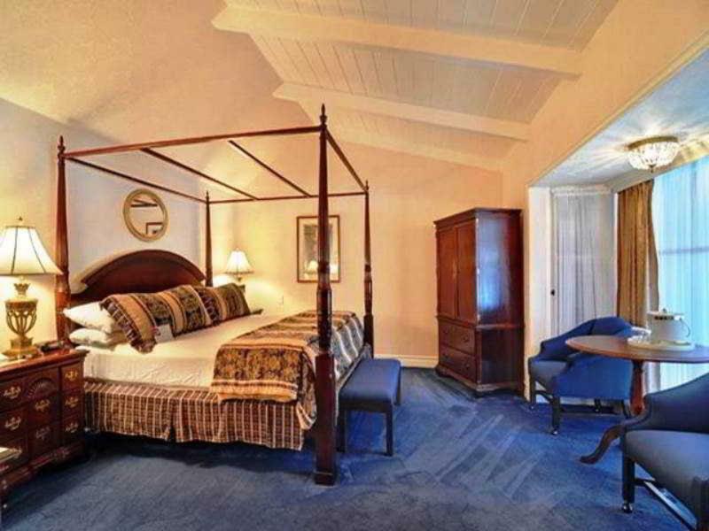 Hotel Town&country 4*